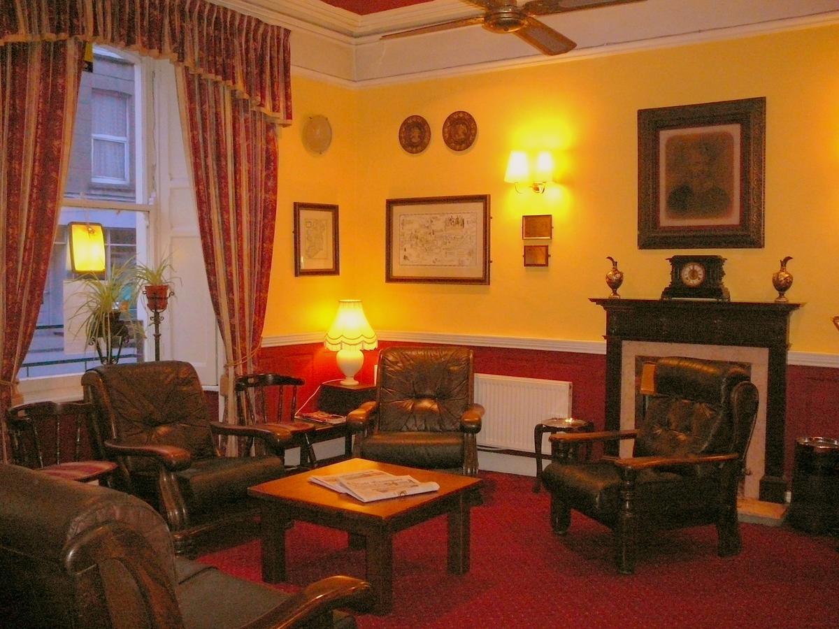 O'Donovan's Hotel Clonakilty Buitenkant foto