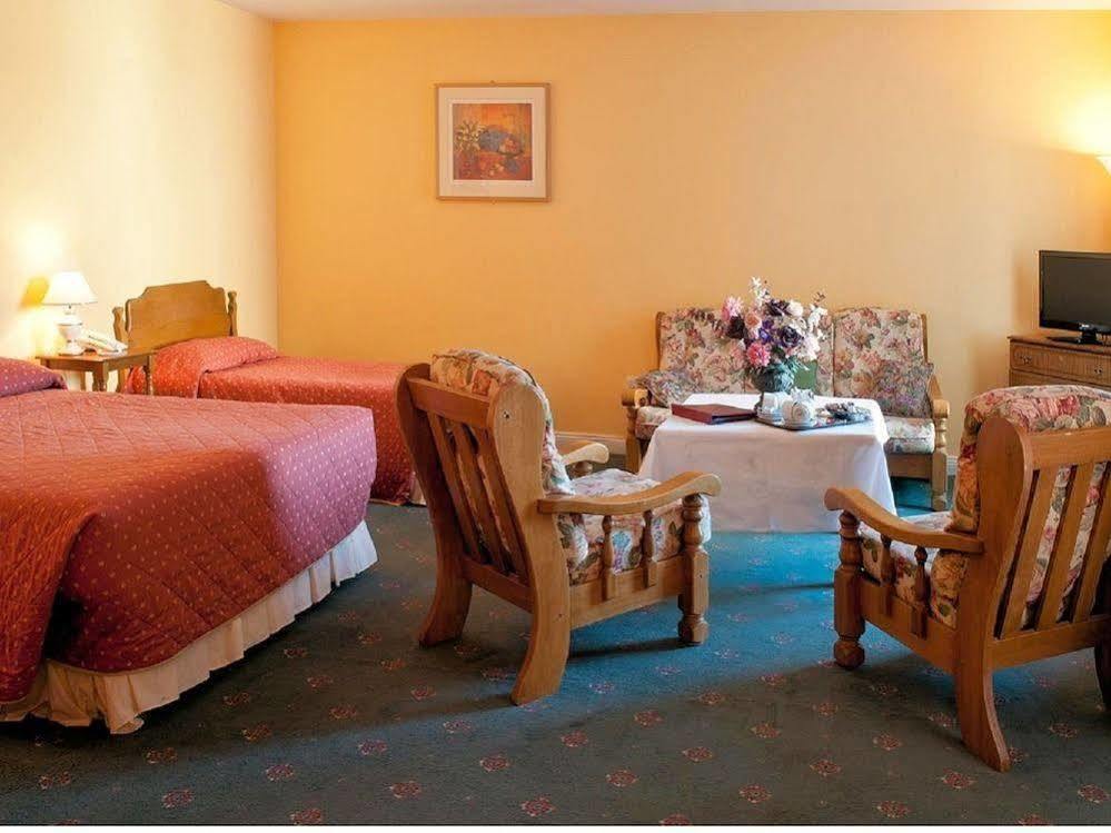 O'Donovan's Hotel Clonakilty Buitenkant foto