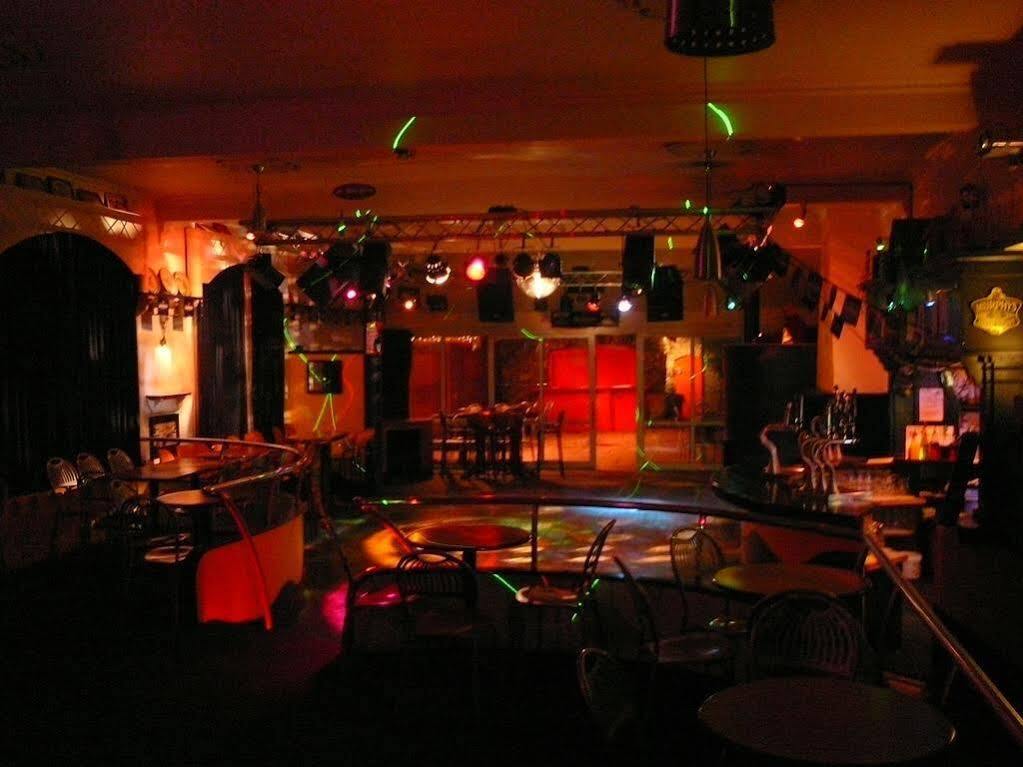 O'Donovan's Hotel Clonakilty Buitenkant foto